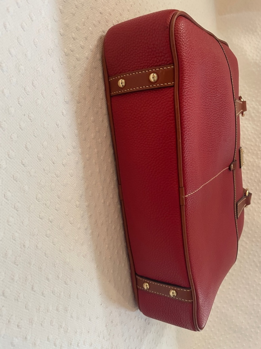 Dooney & Bourke Red Pebbled Leather Laptop Bag with Tan Trim 🔥🔥🔥 like new - Picture 2 of 6